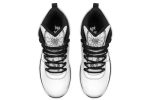 Outdoorboots-105BohemianWolfWhite00255-Blk-YWV-STR8.jpg