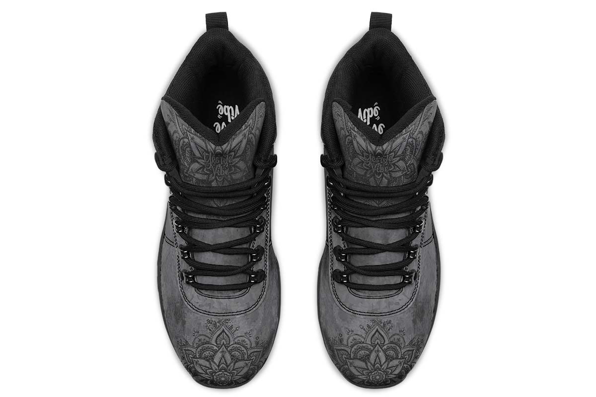 Outdoorboots-105GreyBohoMandala00034-Blk-YWV-STR6.jpg