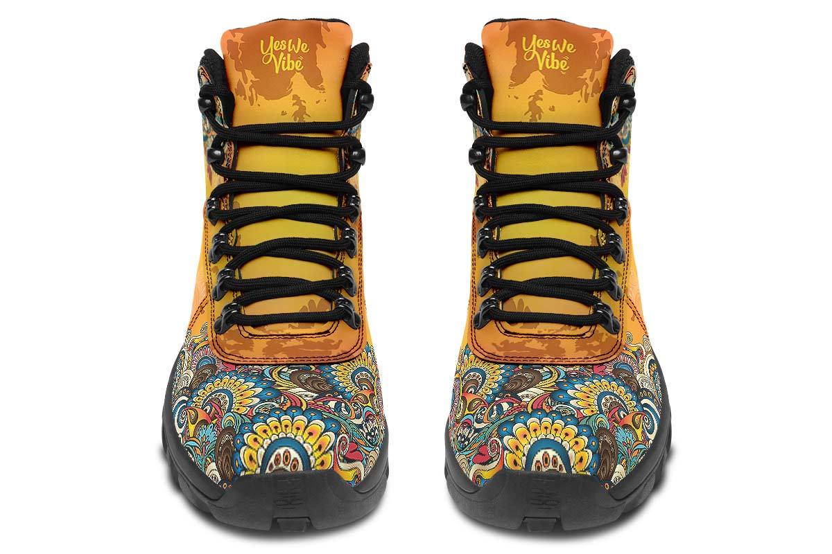 Outdoorboots-307ColorfulHippieVan00012-Blk-YWV-STR4.jpg