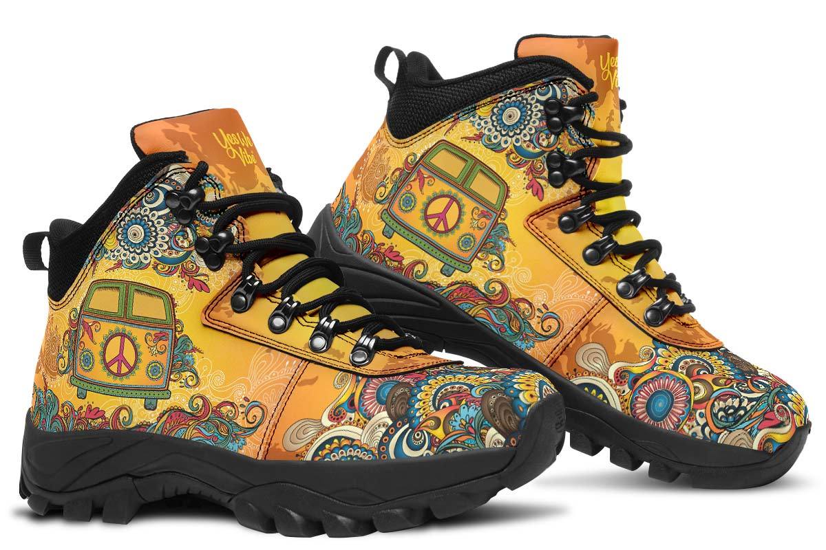 Outdoorboots-307ColorfulHippieVan00012-Blk-YWV-STR7.jpg